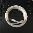 2m datový a nabíjací USB/Lightning kábel