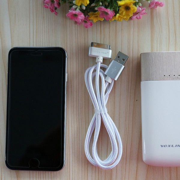 VOXLINK 30PIN datový a nabíjací kábel pre iPhone 4